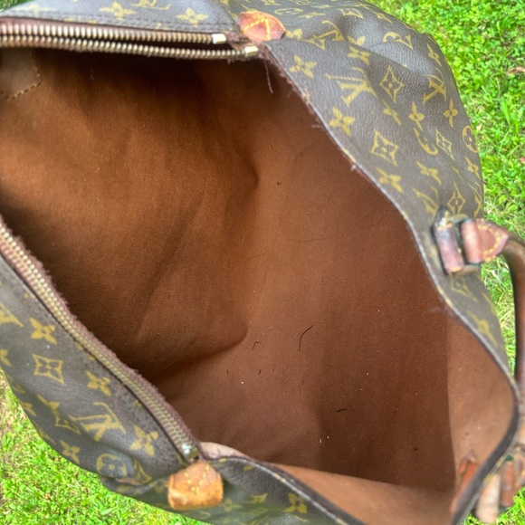 Louis Vuitton Brown Monogram Travel Bag - Picture 13 of 14